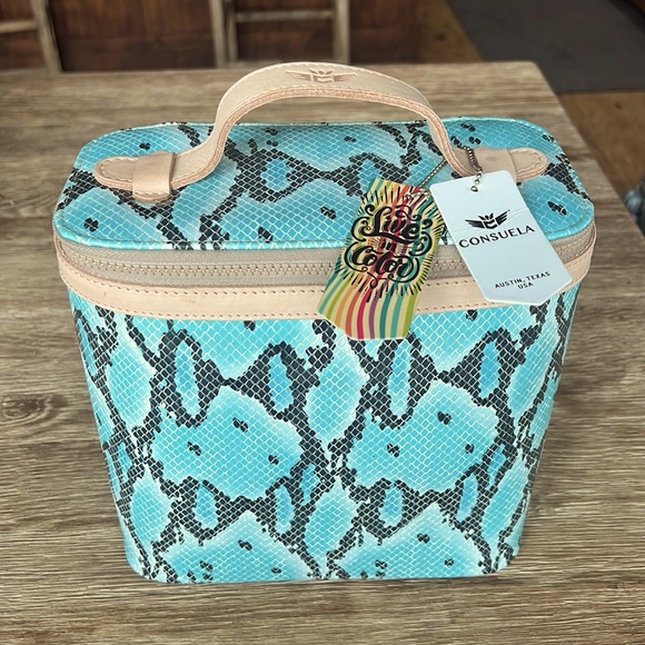 Consuela Accessories Consuela Slim Train Case Nwt Poshmark